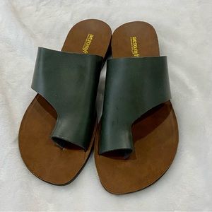 Aerosoft Sandals